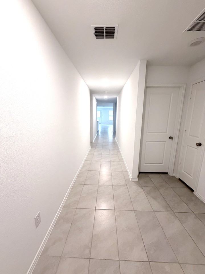 14045 Ilderton St #NA - Photo 2 of 19