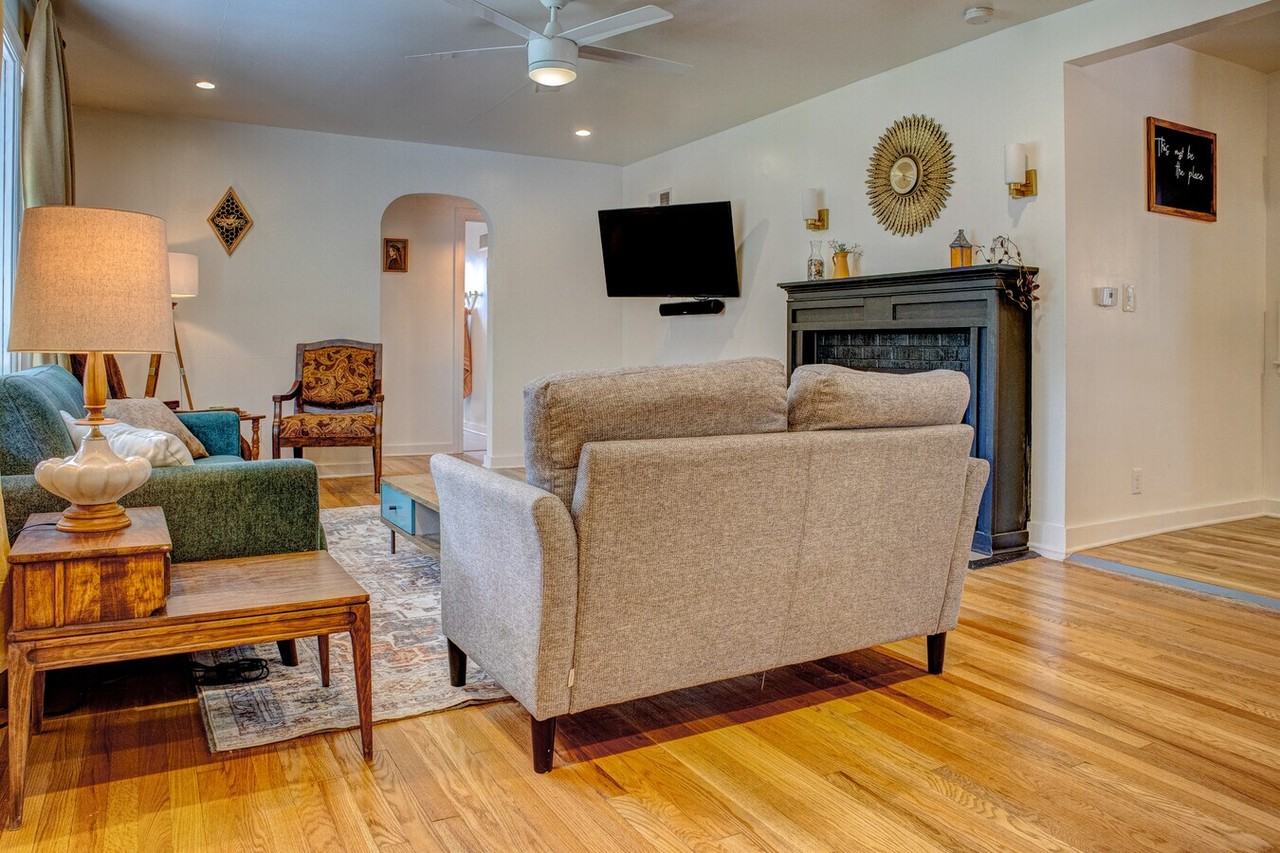 409 Wickham Rd #NA - Photo 4 of 15