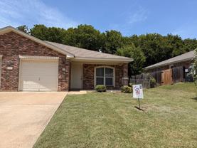311 Jeff Gordon Dr, HH - Photo 1 of 1