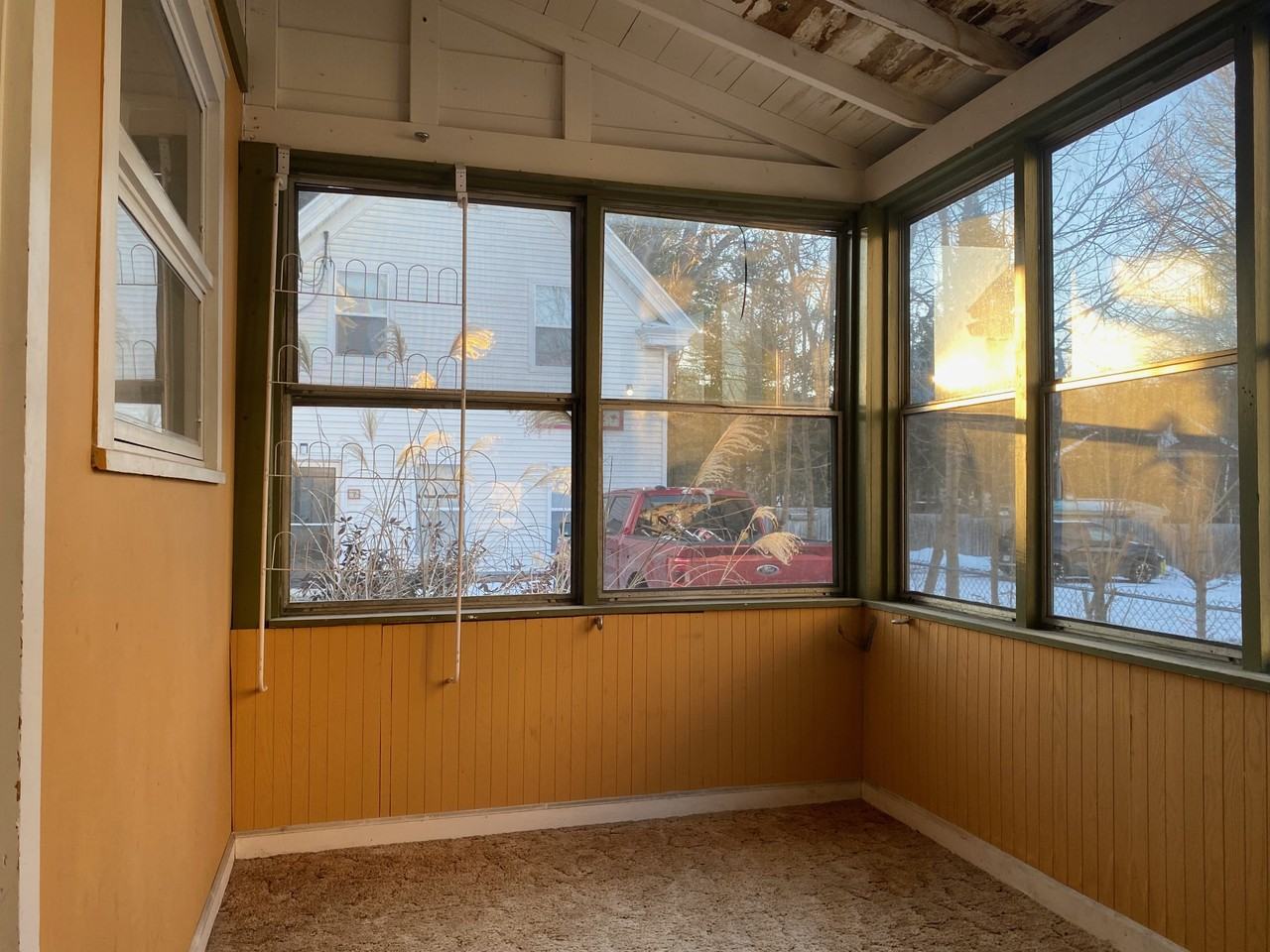 146 Main St #6 - Photo 4 of 22