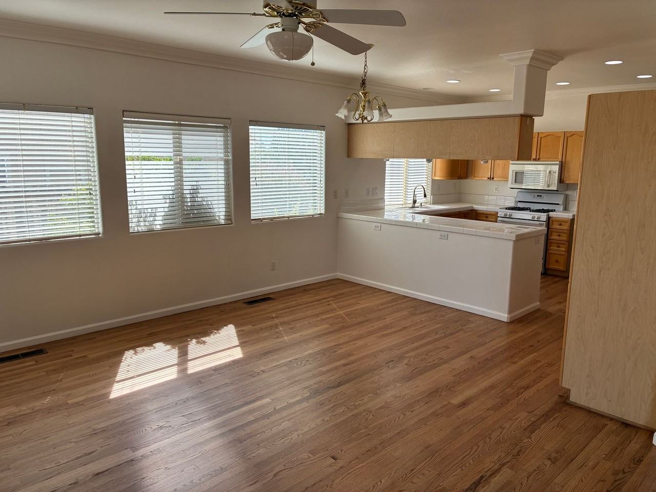 5122 Mesa Verde Dr - Photo 4 of 11