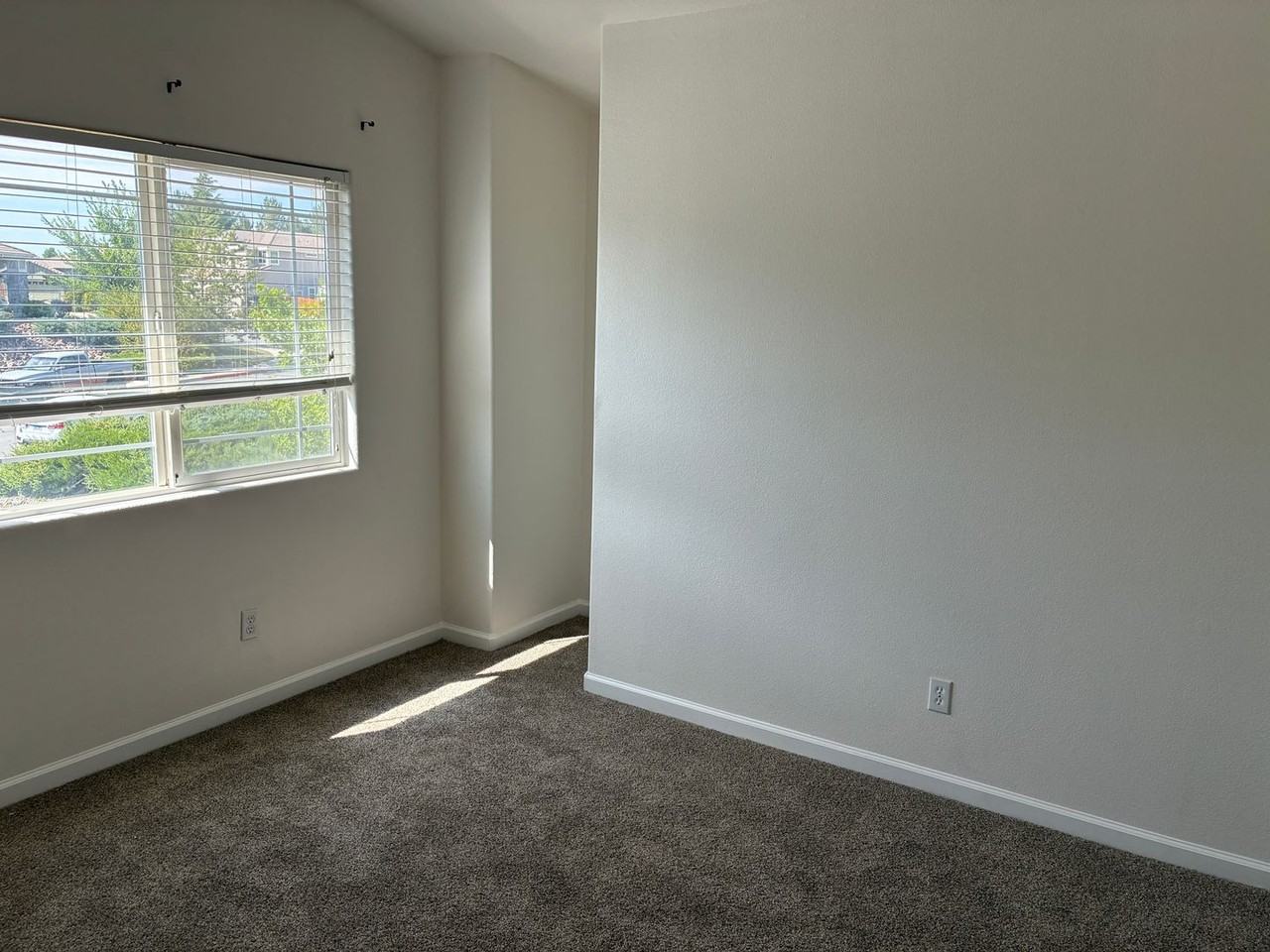 5122 Mesa Verde Dr - Photo 7 of 11
