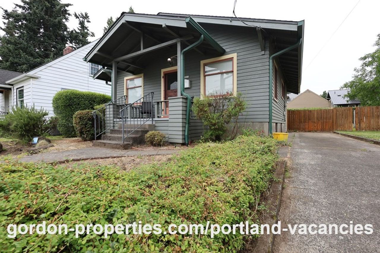 3815 Se 11th Ave - Photo 4 of 42
