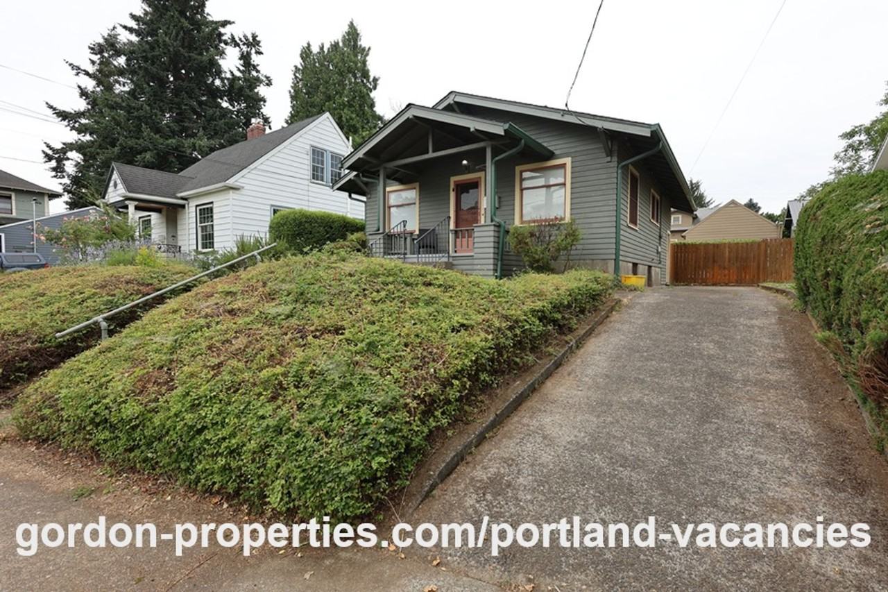 3815 Se 11th Ave - Photo 5 of 42