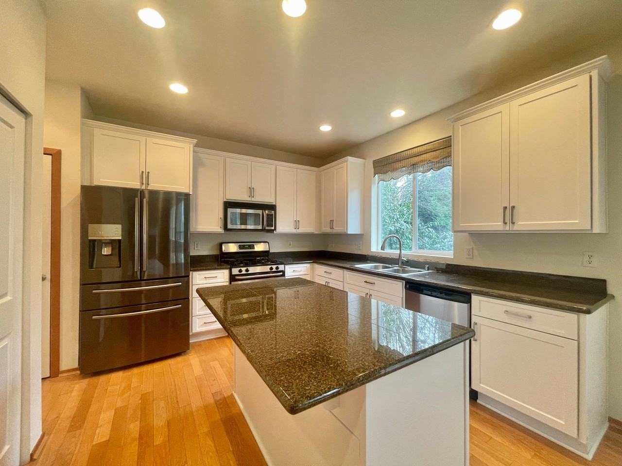 6804 224th St Sw - Photo 2 of 37