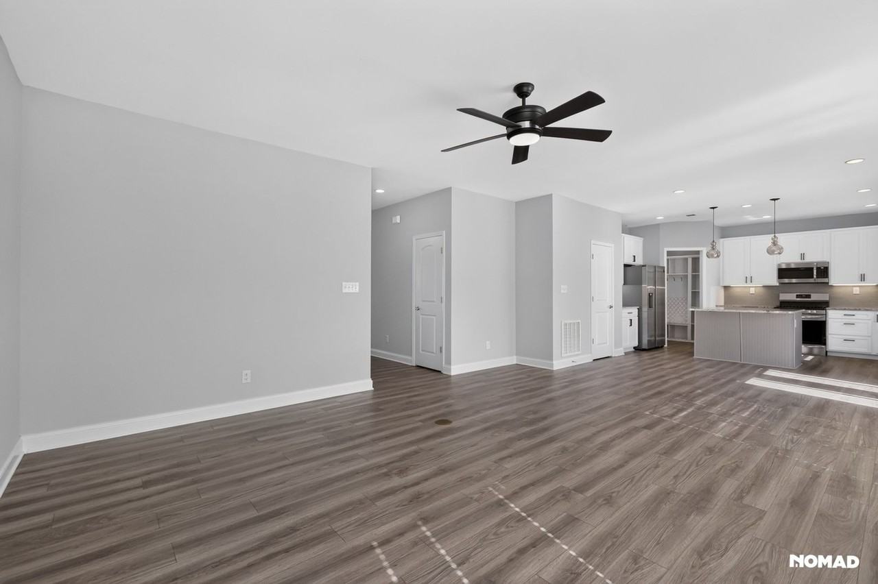 105 Irondale Ct - Photo 4 of 30