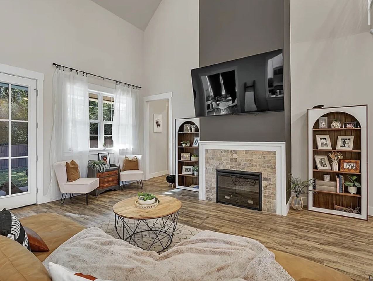 4516 Lone Oak Ln #NA - Photo 6 of 20