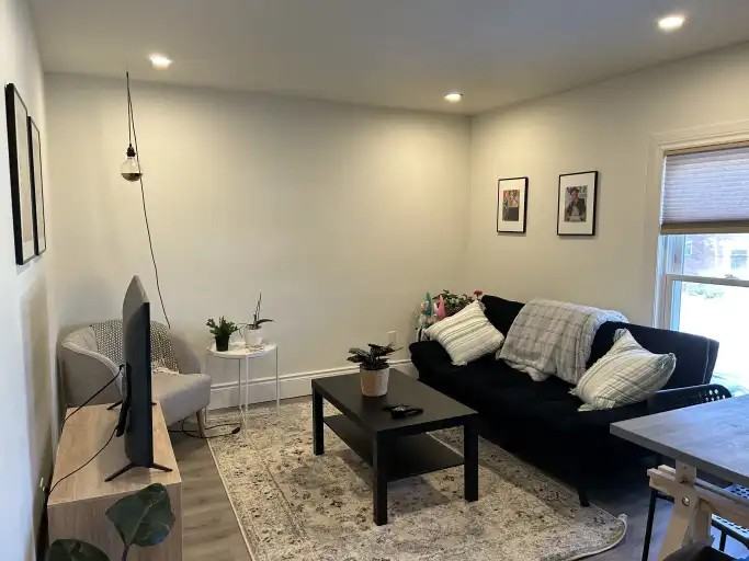86 Pine St #1 - Photo 2 of 8