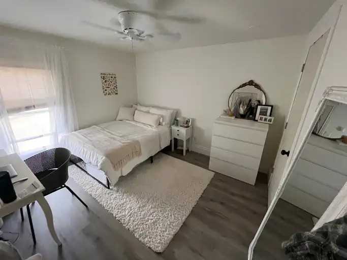86 Pine St #1 - Photo 3 of 8