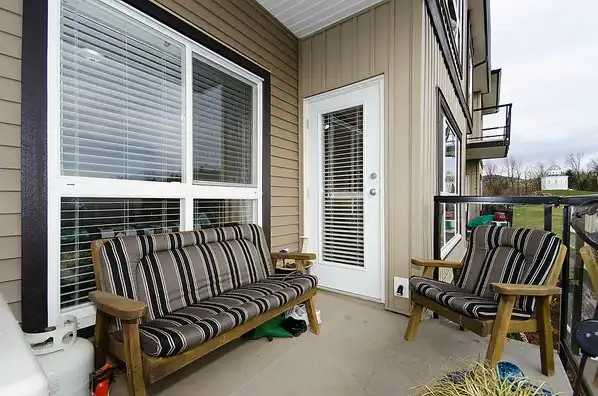 33755 7th Ave #B203 - Photo 2 of 9