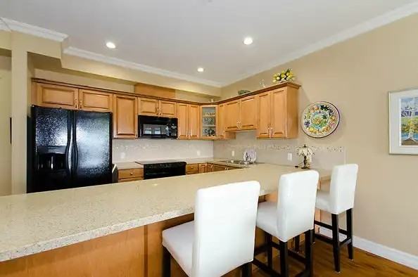 33755 7th Ave #B203 - Photo 4 of 9