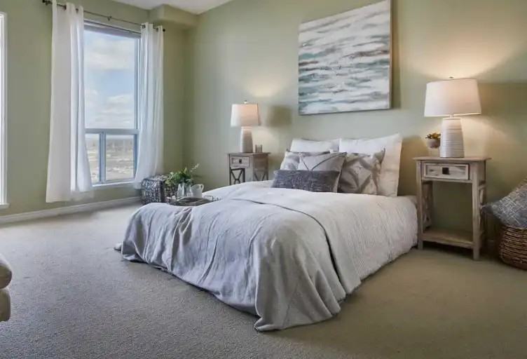 360 Watson St W #1209 - Photo 7 of 8