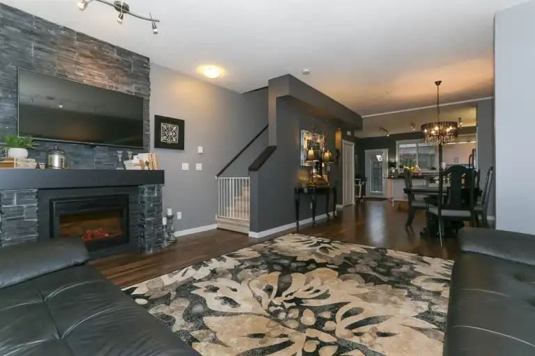 13819 232 St #77 - Photo 6 of 9