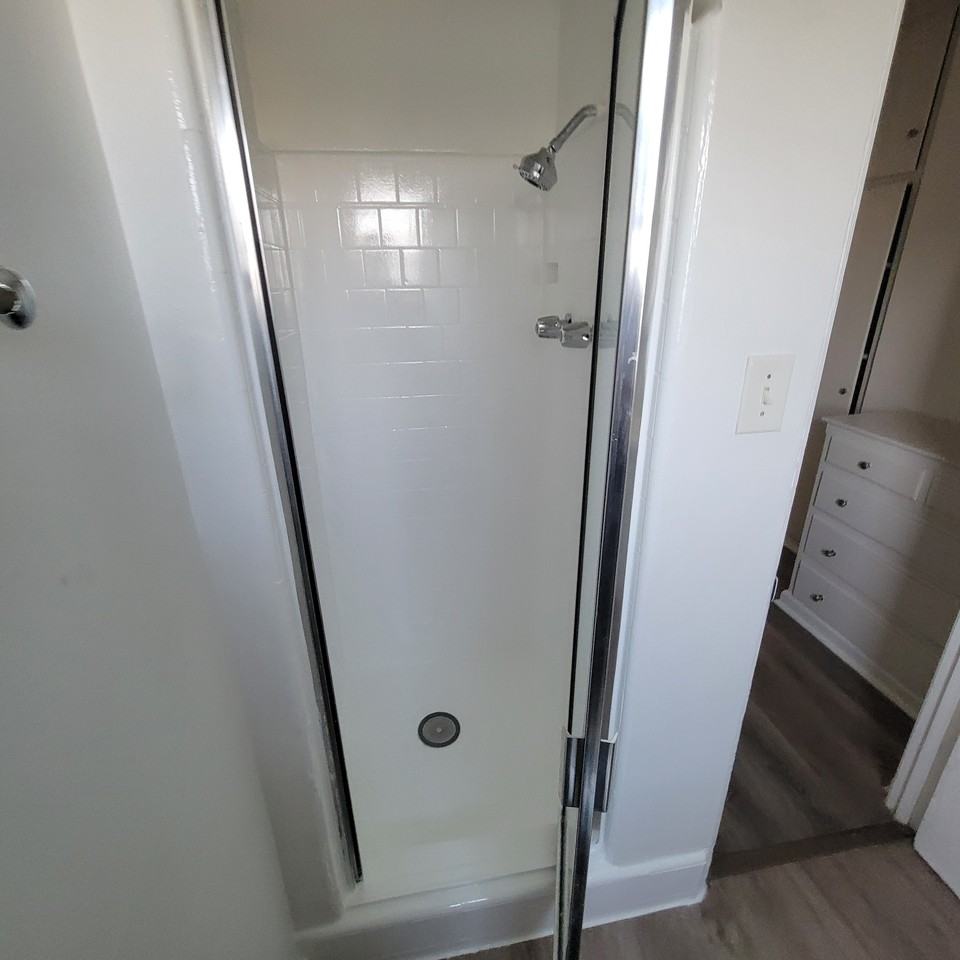 5920 Melrose Ave #6 - Photo 2 of 15