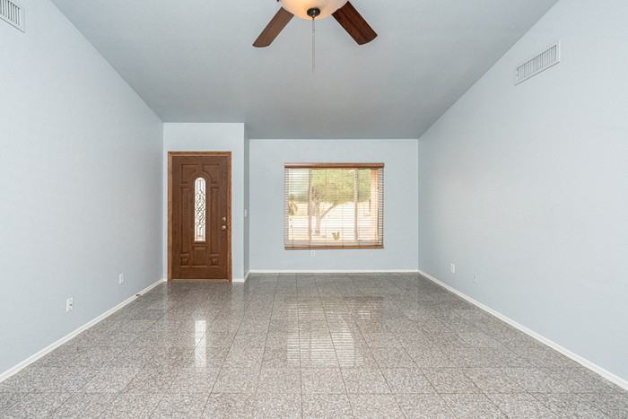 13808 S 36th Way - Photo 5 of 21