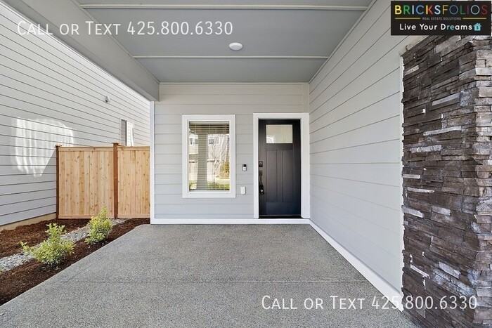 8340 52nd St Ne - Photo 6 of 45