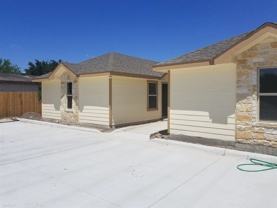 2106 N G St #D - Photo 1 of 1