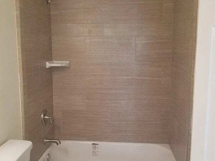 2106 N G St #D - Photo 6 of 8