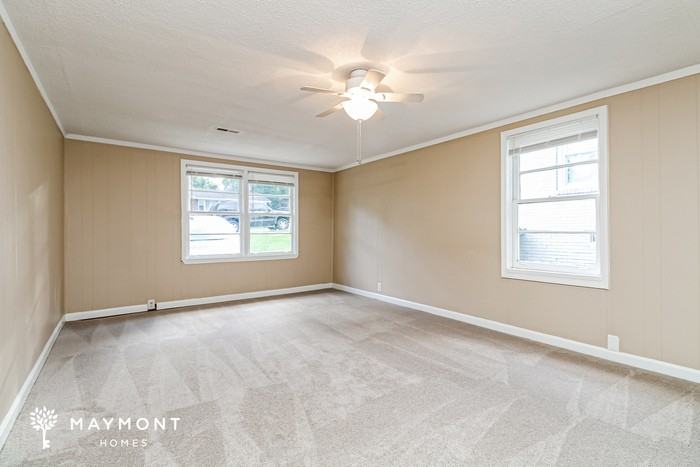 1707 Long Shadow Ln - Photo 4 of 11