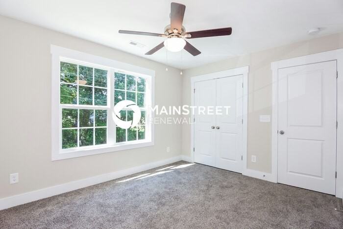 2710 Booker St - Photo 7 of 16