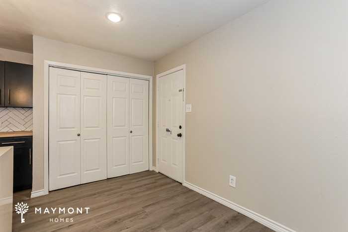 5701 Denise Dr - Photo 7 of 15