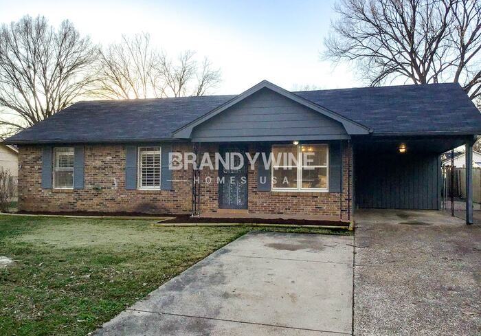 1313 Mullins Station Rd - Photo 2 of 15