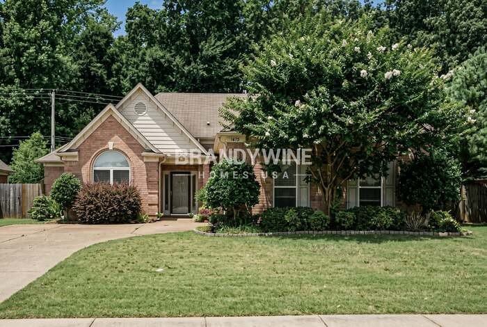 1475 Far Dr - Photo 2 of 19