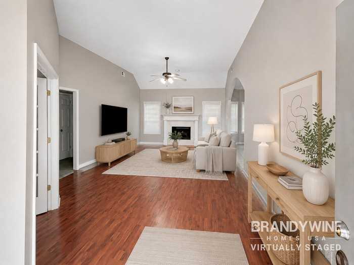 1475 Far Dr - Photo 3 of 19