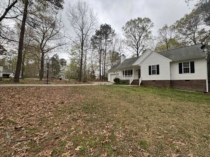 20 Hollyfield Ln - Photo 3 of 20