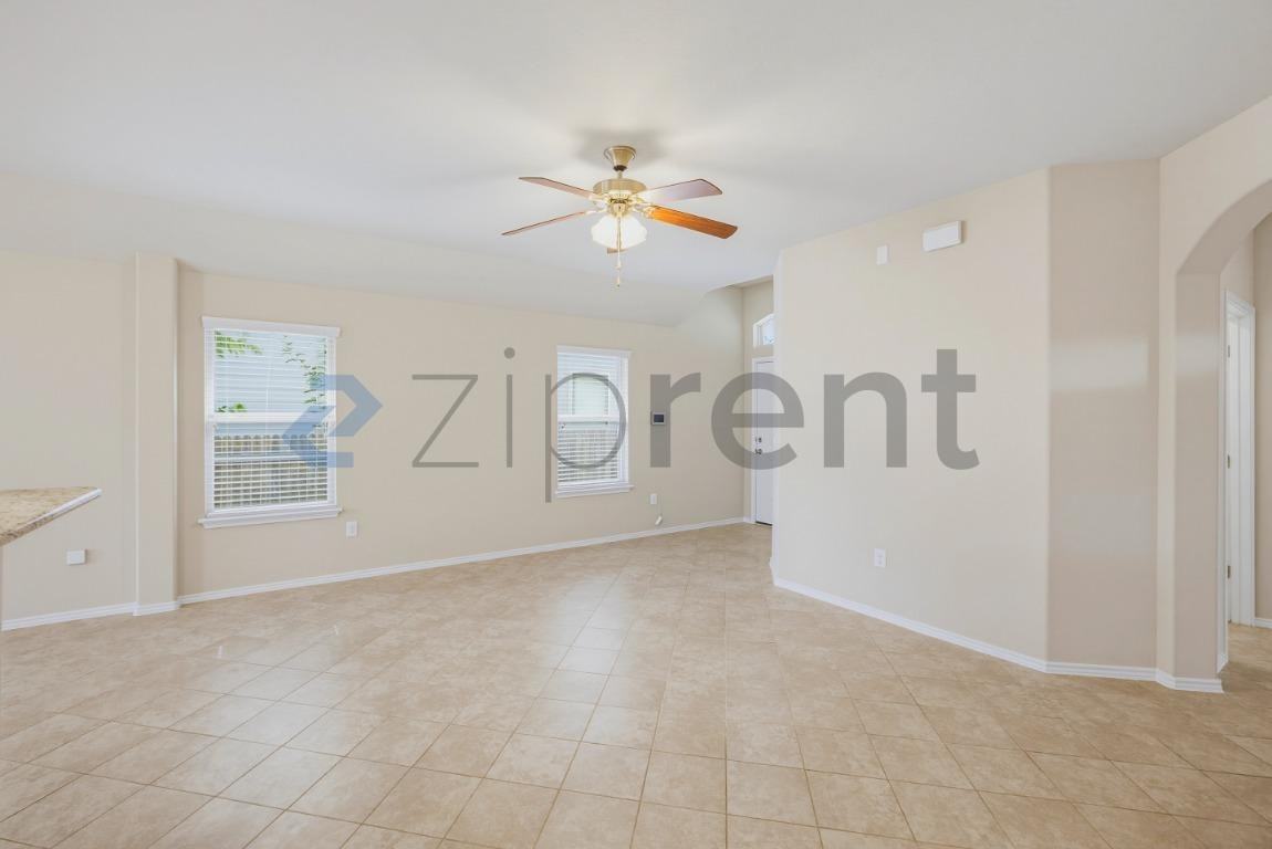 222 Noddy Rd - Photo 7 of 28