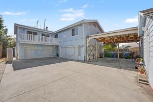 927 Freeman Ave - Photo 1 of 1
