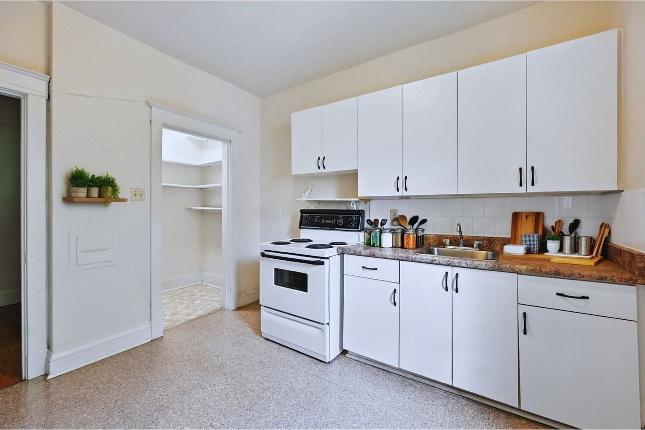Herkimer Apartments (33) - Photo 7 of 10