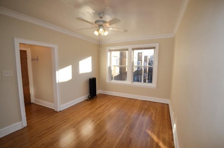 482430 W Addison St #4828HG - Photo 4 of 11