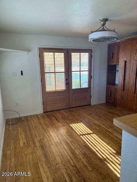 1340 E Missouri Ave #1-2 - Photo 5 of 15