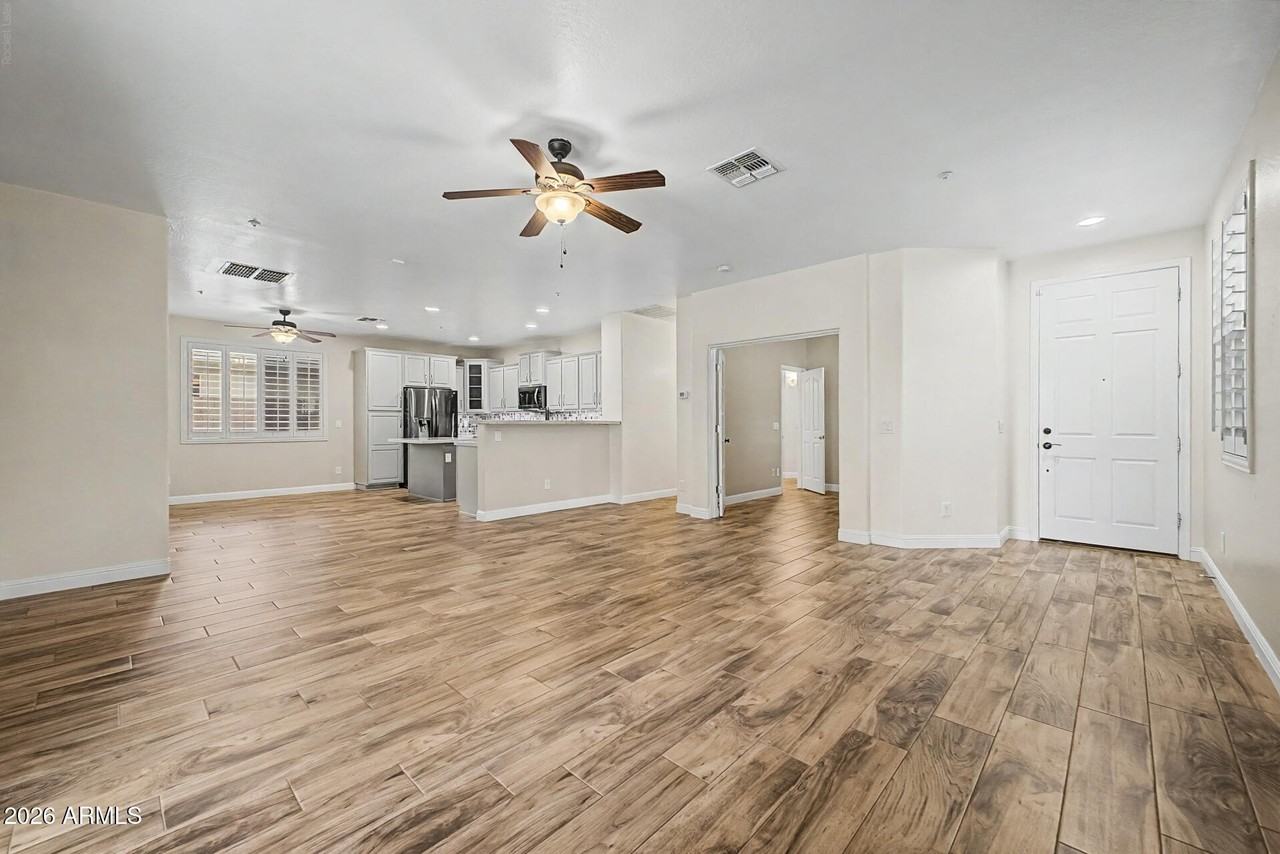 7103 W Lone Tree Trl - Photo 6 of 30
