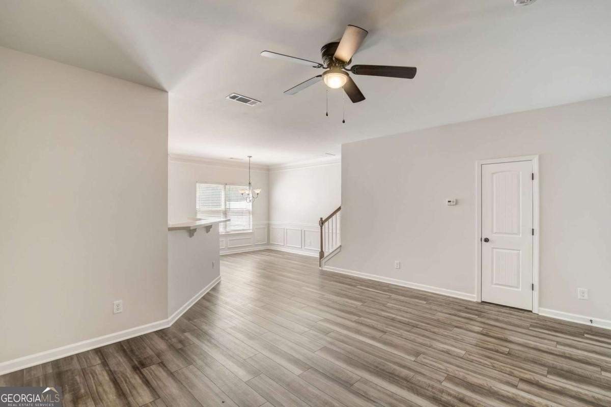 544 Oakside Pl - Photo 3 of 26