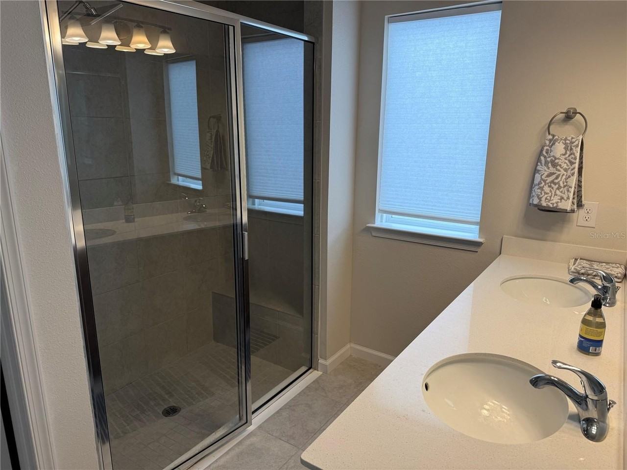 5029 Grand Teton Ct - Photo 6 of 18