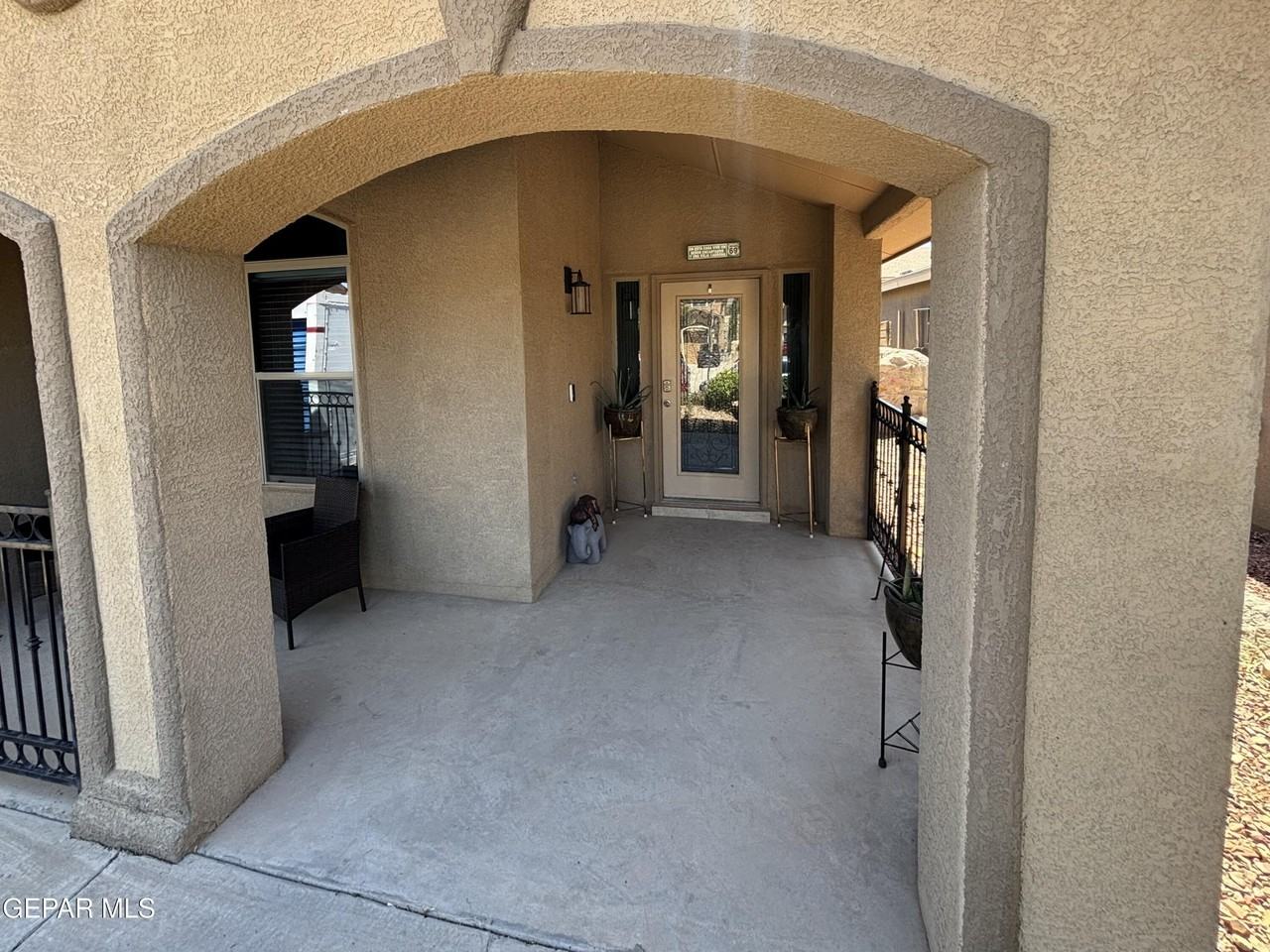 11008 Cattle Ranch St - Photo 2 of 23