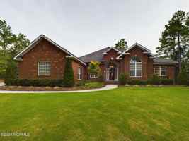 featured image of 4 Mcqueen Pl