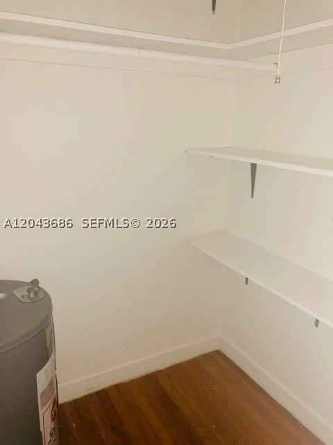 1008 E Ponce De Leon Blvd #3 - Photo 5 of 7