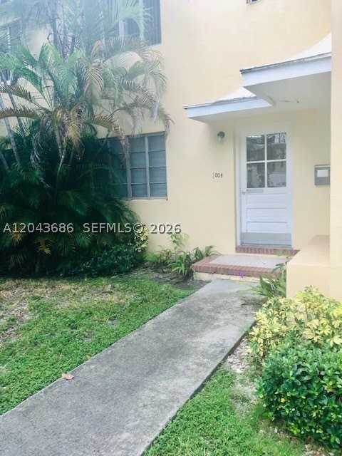 1008 E Ponce De Leon Blvd #3 - Photo 7 of 7