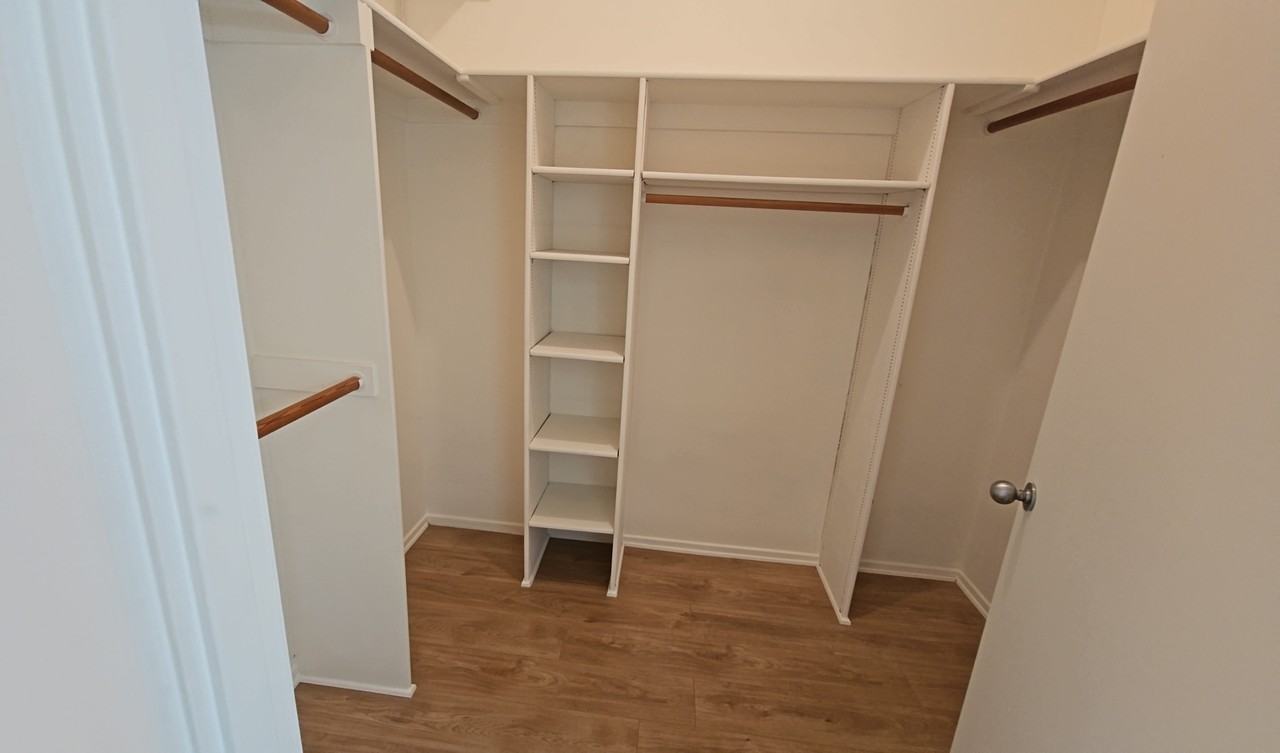 6600 W 83rd St #1 - Photo 7 of 20