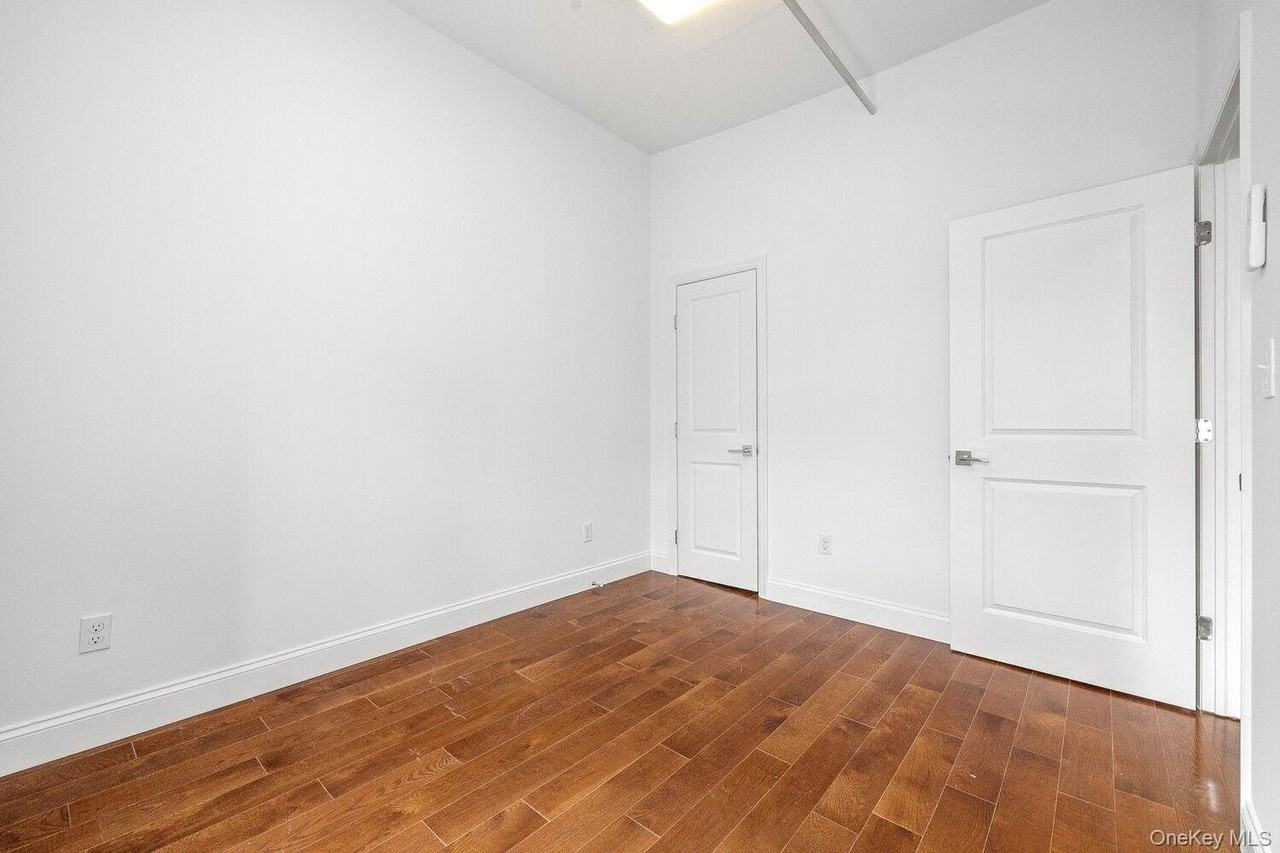1227 Dean St #3 - Photo 6 of 13