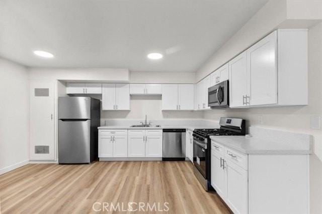 1002 Lombard Dr - Photo 3 of 20