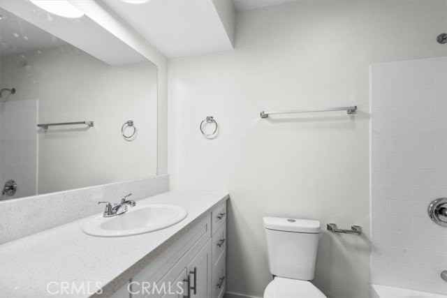 1002 Lombard Dr - Photo 2 of 20