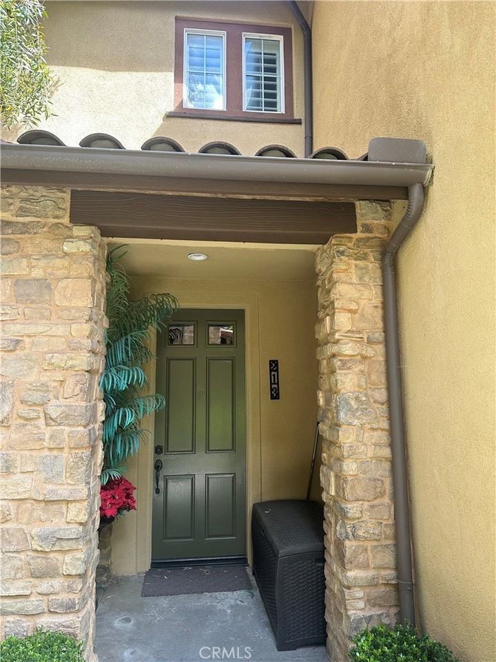 213 Danbrook - Photo 2 of 5