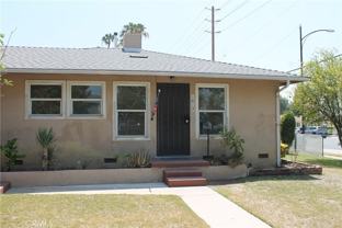 1613 W Victory Blvd - Photo 1 of 1