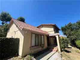 featured image of 20524 Summertown St