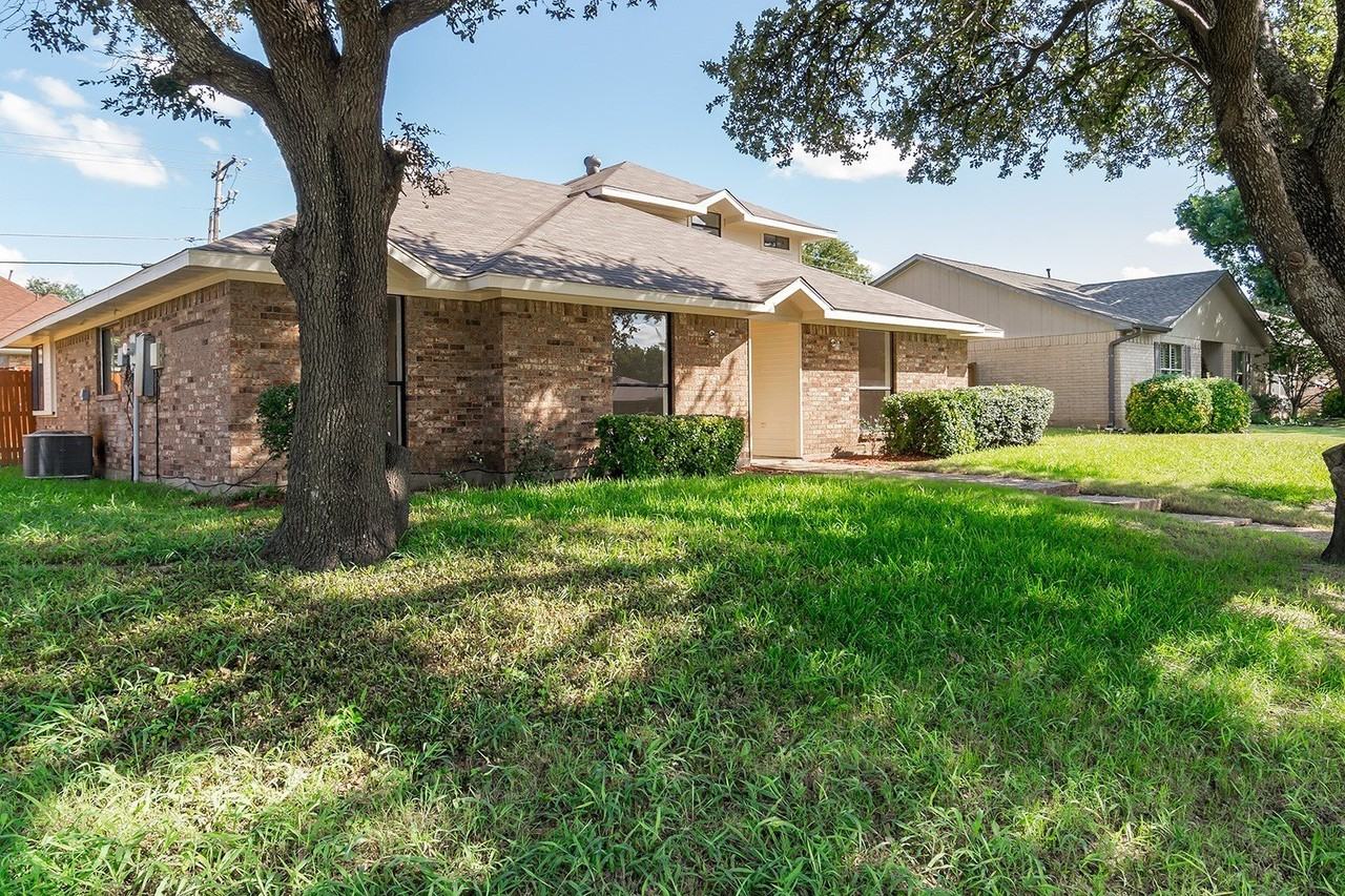 6536 Bronze Leaf Dr - Photo 3 of 36
