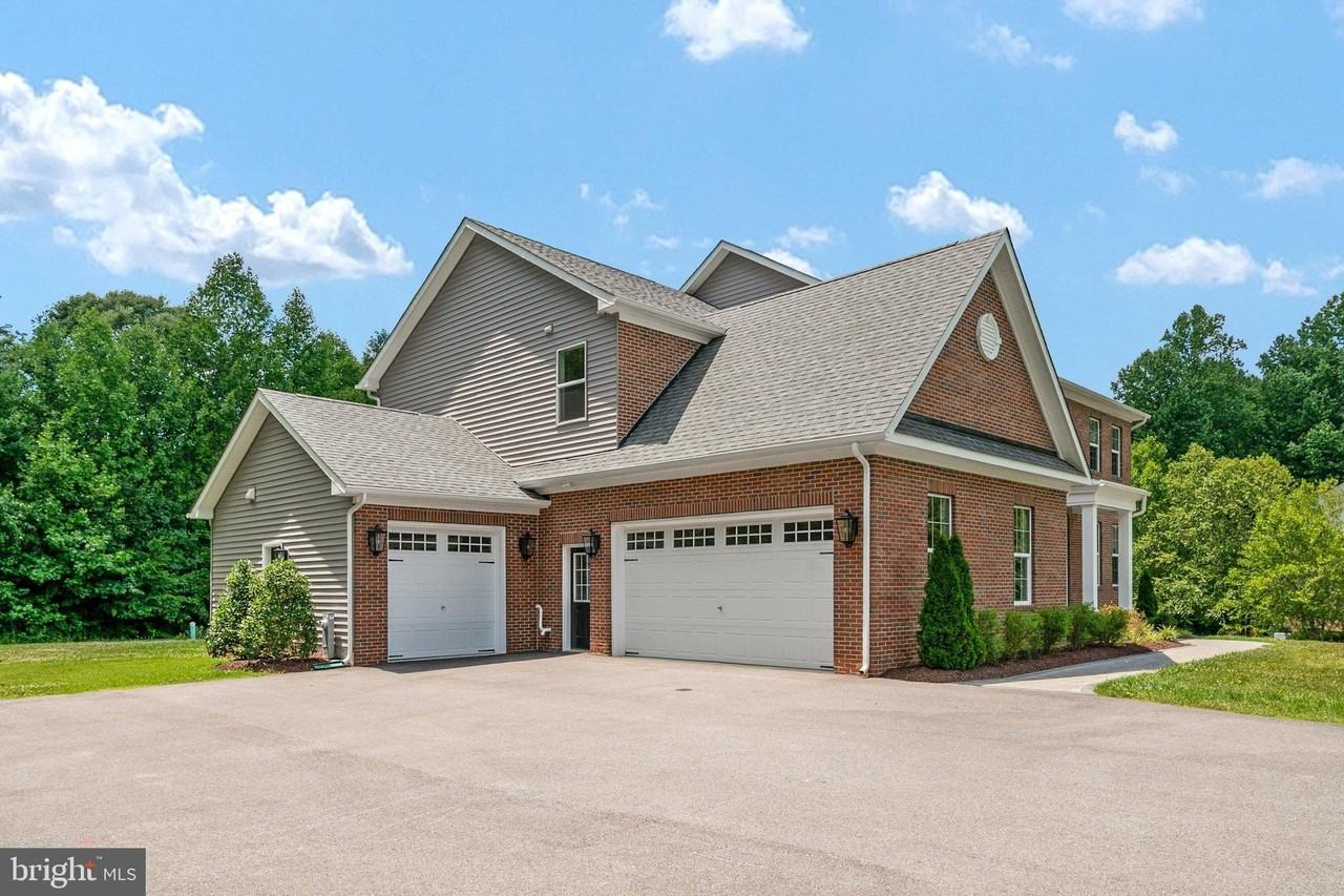 5709 IRON STONE Road - Photo 4 of 50